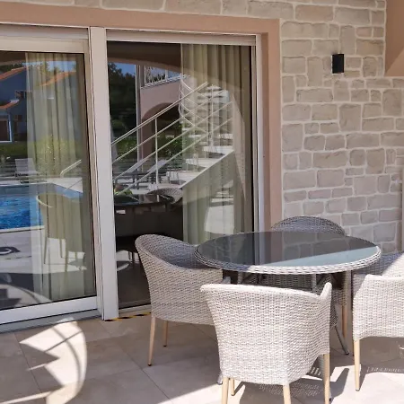 Luka Apartmán Lopar