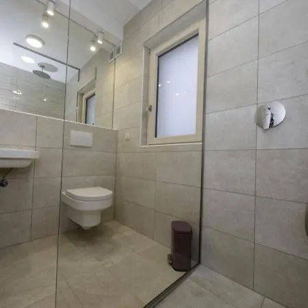 Luka Apartment
